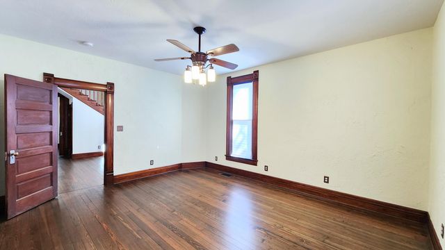 1006 W Walnut Street, Springfield, MO 65806