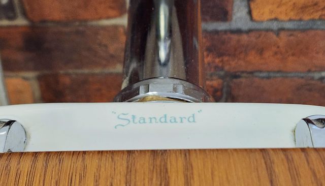 1006 W Walnut Street, Springfield, MO 65806