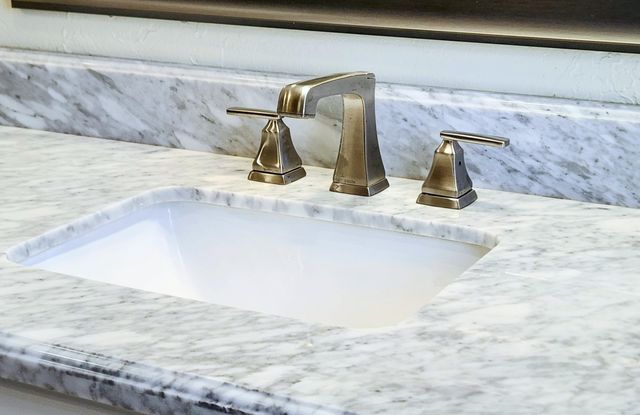 1006 W Walnut Street, Springfield, MO 65806