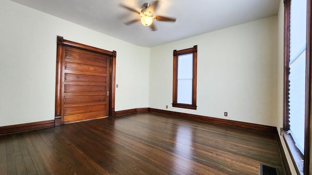 1006 W Walnut Street, Springfield, MO 65806