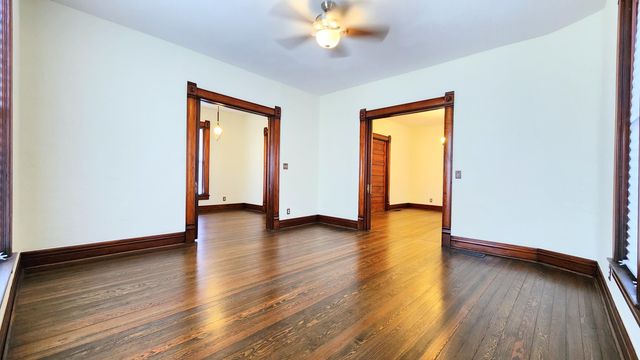 1006 W Walnut Street, Springfield, MO 65806
