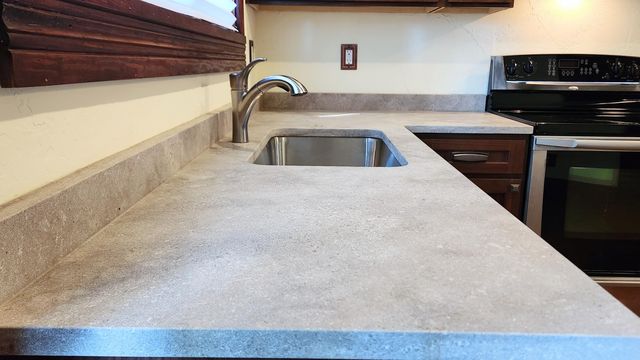 1006 W Walnut Street, Springfield, MO 65806