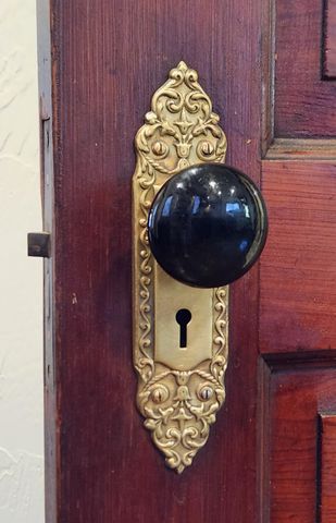 1006 W Walnut Street, Springfield, MO 65806