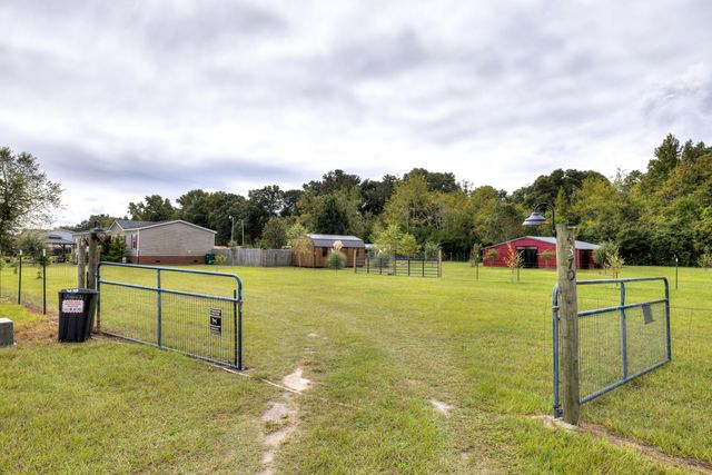 4370 Layneward Court, Dalzell, SC 29040