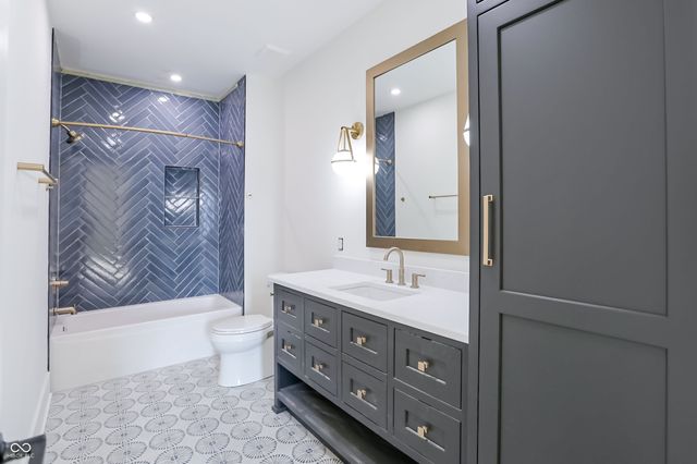 1589 Chatham Ridge Court, Westfield, IN 46074