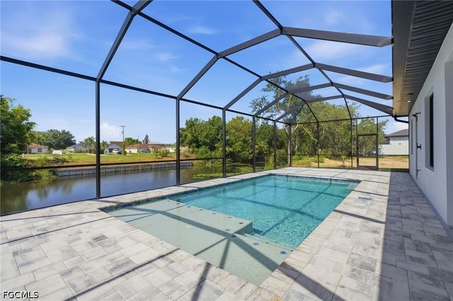 2306 SW 16th TER, Cape Coral, FL 33991