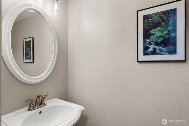 13509 SE 59th Street, Bellevue, WA 98006