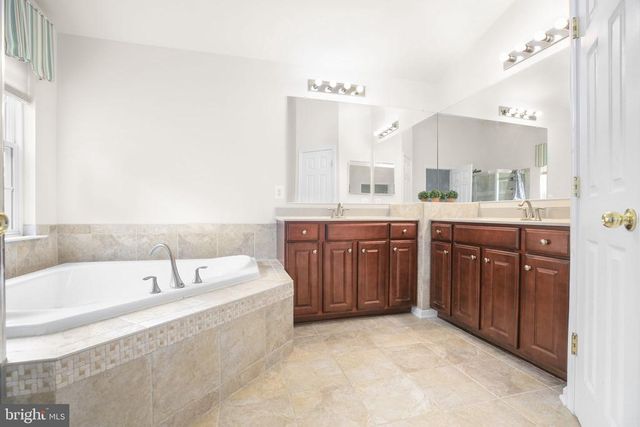 10108 WILLOW RIDGE LN, Spotsylvania, VA 22553