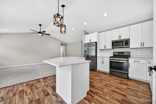 112 Creek Haven Court, Lake St Louis, MO 63367