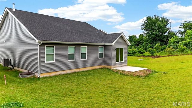 112 Creek Haven Court, Lake St Louis, MO 63367