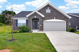 112 Creek Haven Court, Lake St Louis, MO 63367