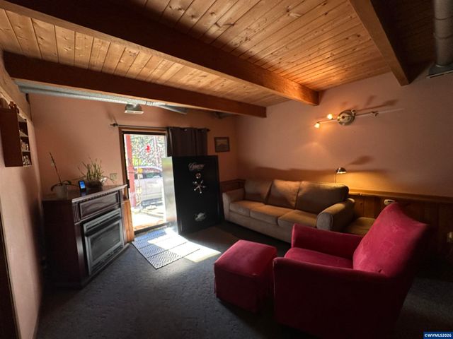 23961 Gellatly Wy, Philomath, OR 97370