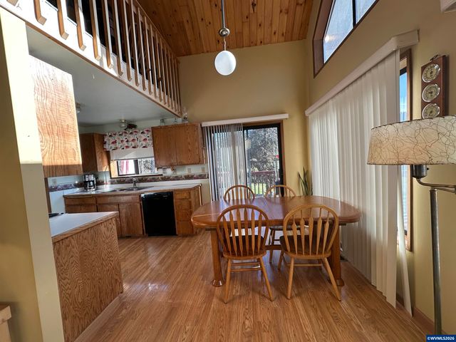 23961 Gellatly Wy, Philomath, OR 97370