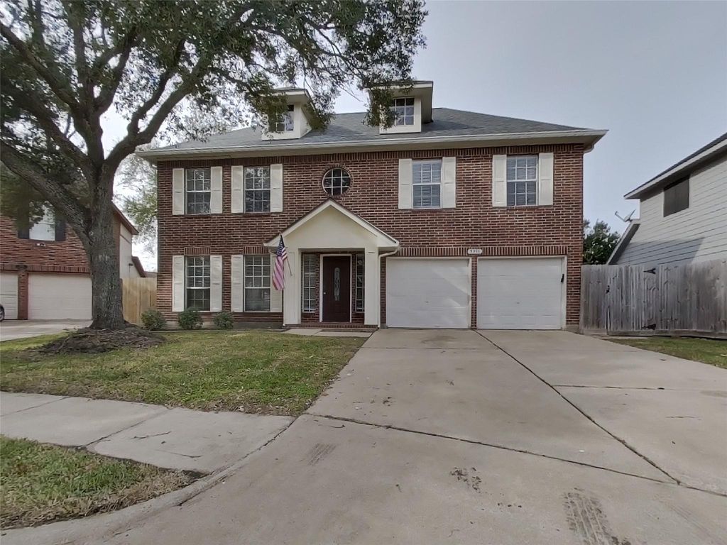 5911 Klamath Falls Court, Houston, TX 77041