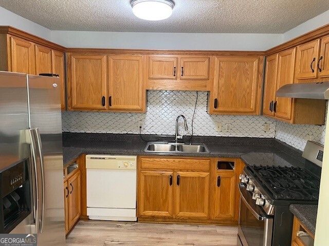 7910 Four Oaks Court, Union City, GA 30291