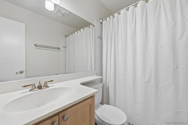 5006 Ducos Place, San Diego, CA 92124