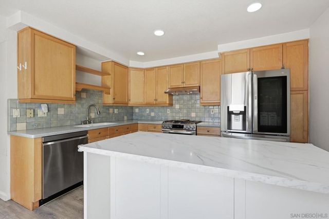 5006 Ducos Place, San Diego, CA 92124