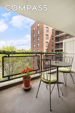 3511 85th St Apt 5H, New York City, NY 11372