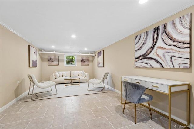 35 Berrian Road, New Rochelle, NY 10804