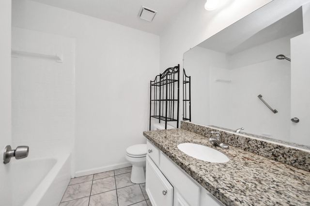 10011 Berry Limb Drive, Houston, TX 77099