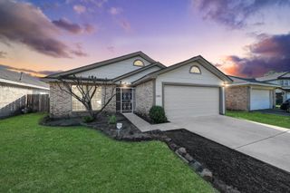 10011 Berry Limb Drive, Houston, TX 77099