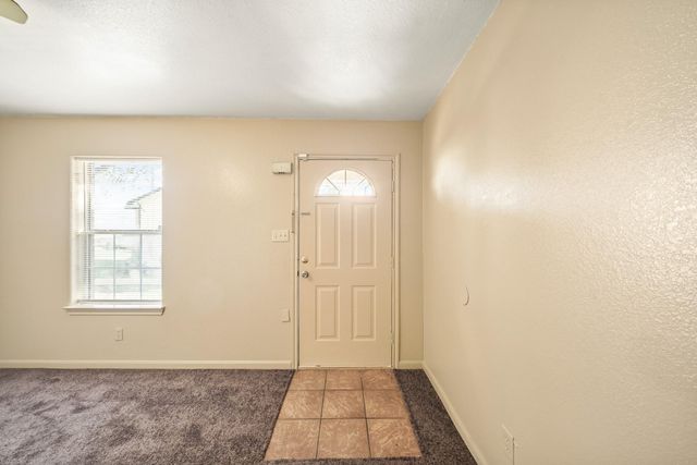 4636 Mayflower A, Houston, TX 77033