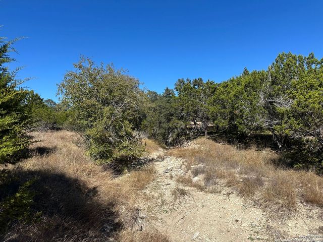 149 Tablerock Ridge, Camp Verde, TX 78010