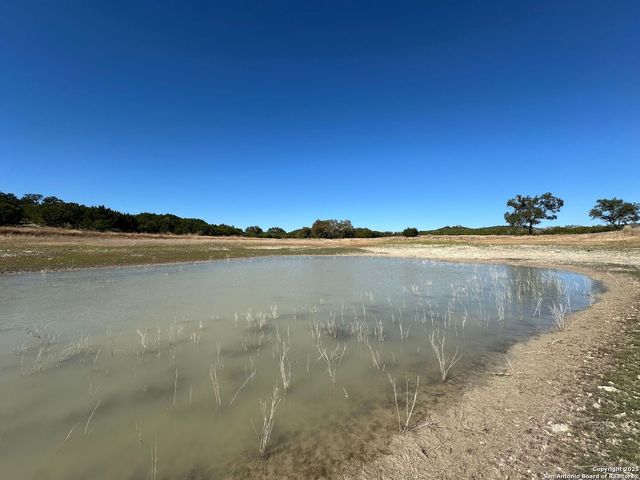 149 Tablerock Ridge, Camp Verde, TX 78010