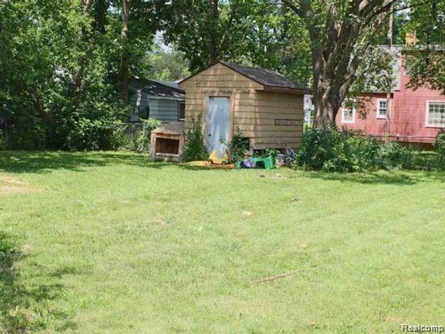 842 LELAND Street, Flint, MI 48507