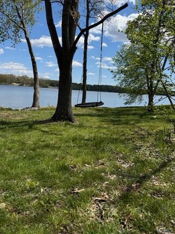 14 Denzel Drive, Greenville, IL 62246