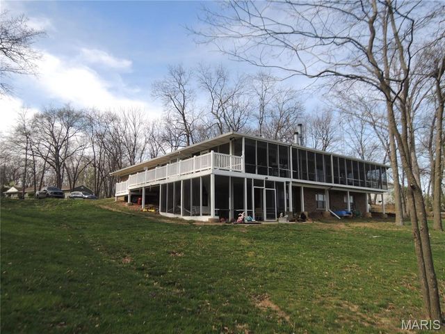 14 Denzel Drive, Greenville, IL 62246