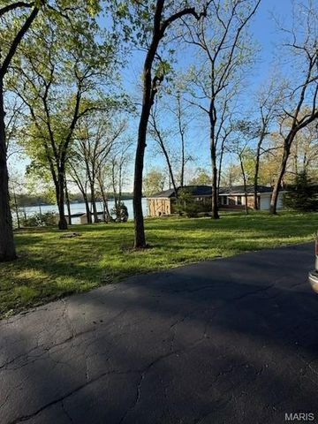 14 Denzel Drive, Greenville, IL 62246