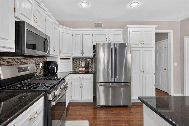 14921 Benson Street, Overland Park, KS 66221