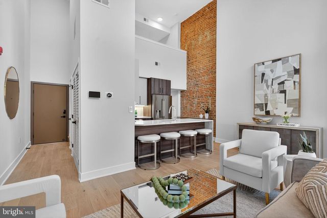 2440 ONTARIO RD NW, Washington, DC 20009