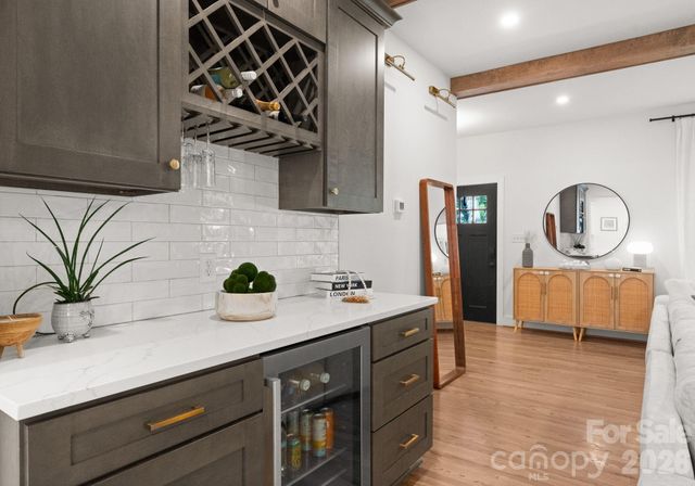 2721 Bancroft Street, Charlotte, NC 28206