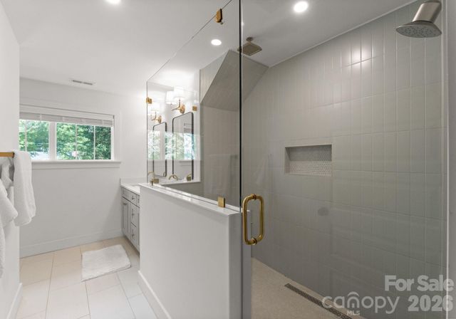 2721 Bancroft Street, Charlotte, NC 28206