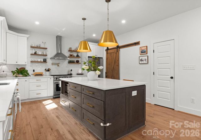 2721 Bancroft Street, Charlotte, NC 28206