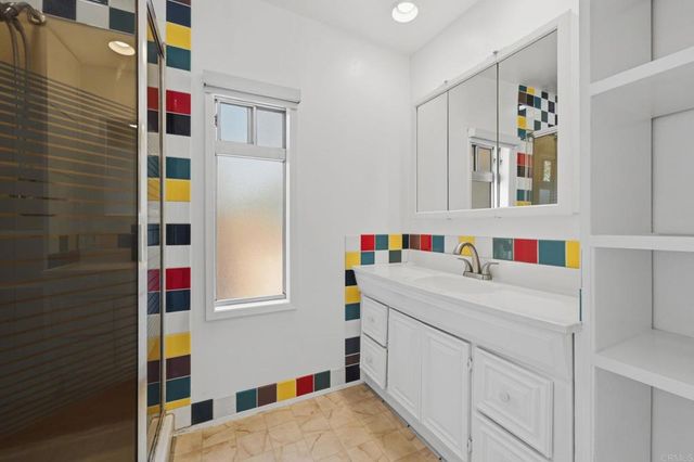 446 15th Street, Del Mar, CA 92014