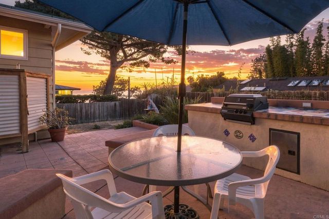 446 15th Street, Del Mar, CA 92014