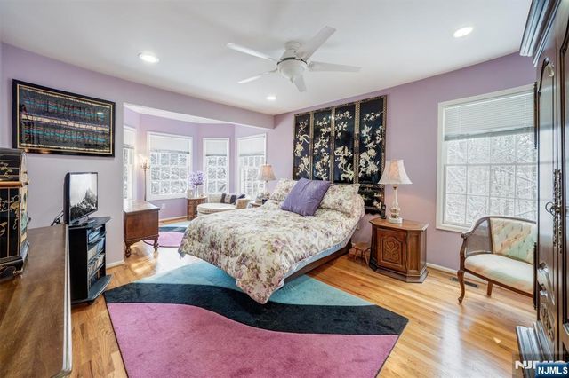 15 Paradise Place C0008, Roseland, NJ 07068