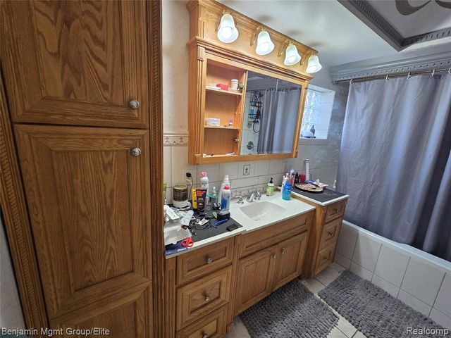 757 Louisa Street, Mount Morris, MI 48458