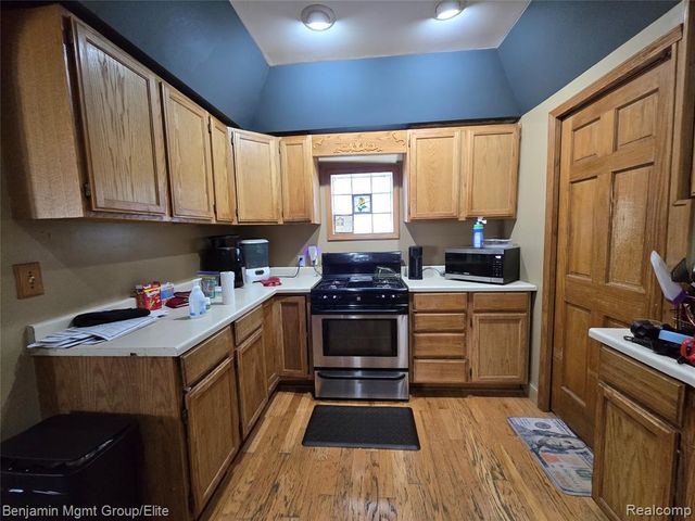757 Louisa Street, Mount Morris, MI 48458