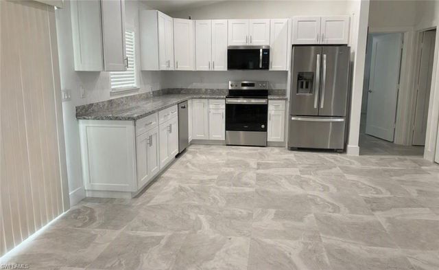 4165 NW 39th AVE, Cape Coral, FL 33993