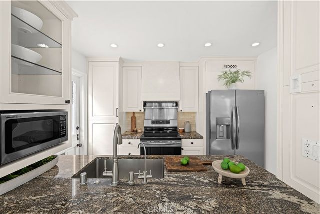 2780 Victoria Drive, Laguna Beach, CA 92651