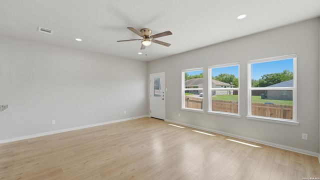 7210 John Palmer Unit 103, San Antonio, TX 78239