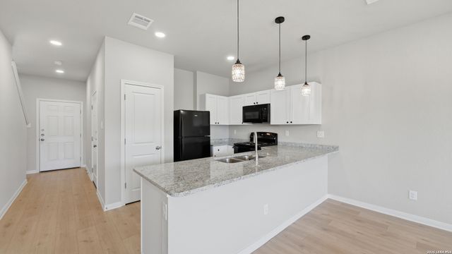 7210 John Palmer Unit 103, San Antonio, TX 78239