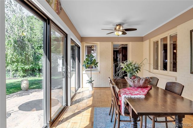 55 Lake Ledge Drive, Amherst, NY 14221