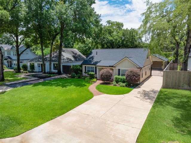 1583 Sue Barnett Drive, Houston, TX 77018