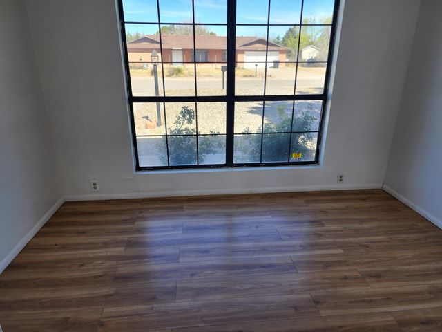 405 N Godfrey Avenue, Rio Communities, NM 87002