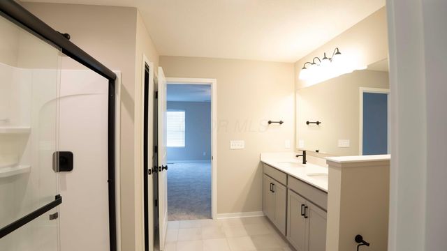 1717 Longhill Drive, Delaware, OH 43015